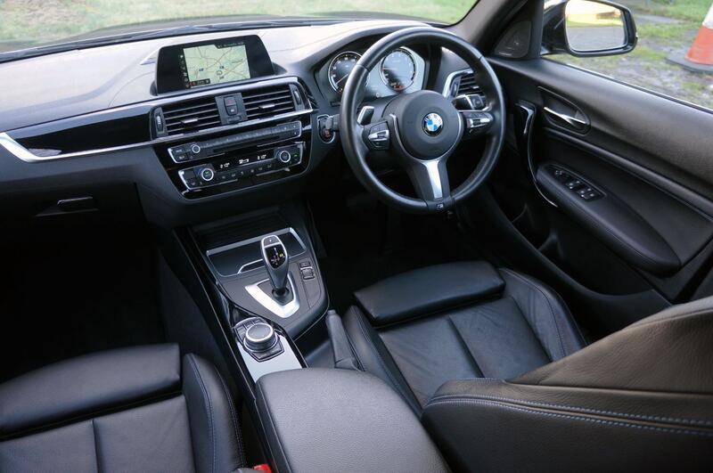 BMW 1 SERIES