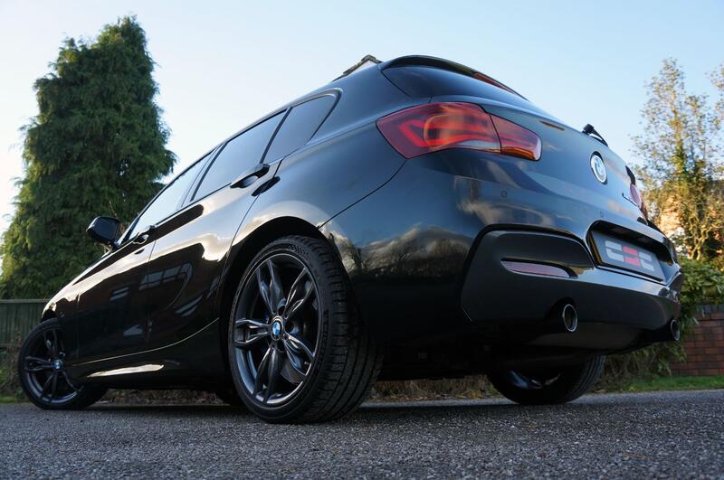 BMW 1 SERIES