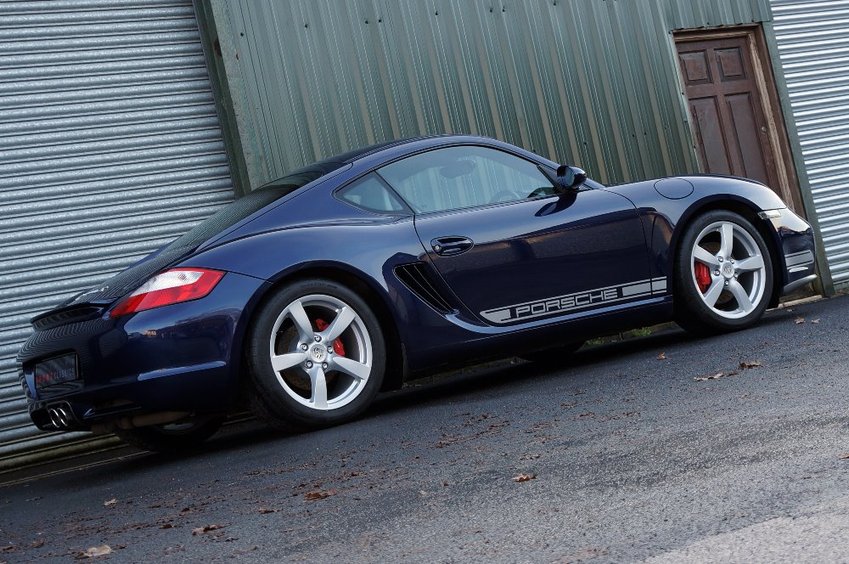 PORSCHE CAYMAN