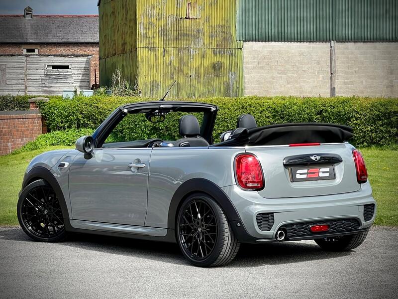 MINI CONVERTIBLE