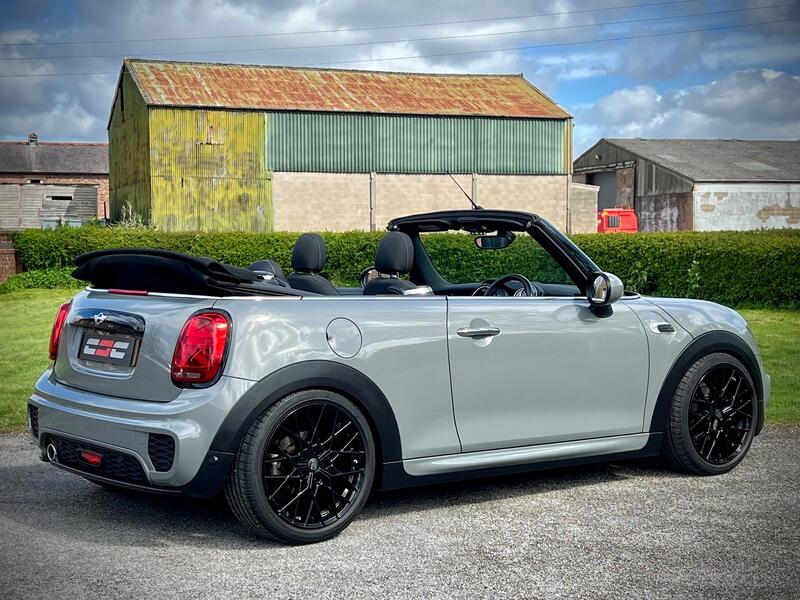 MINI CONVERTIBLE