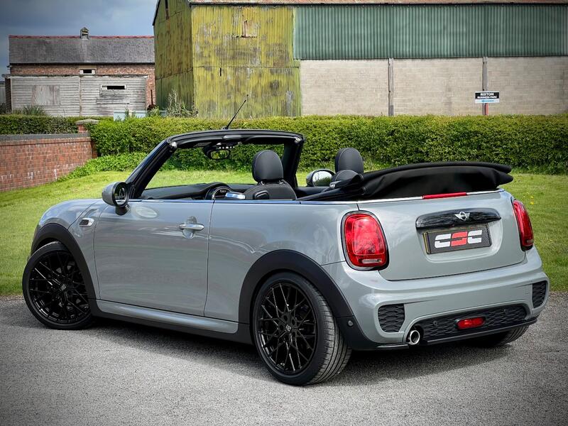 MINI CONVERTIBLE