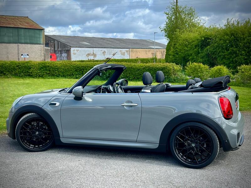 MINI CONVERTIBLE