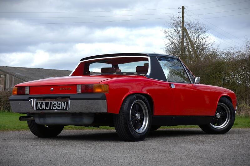 PORSCHE 914