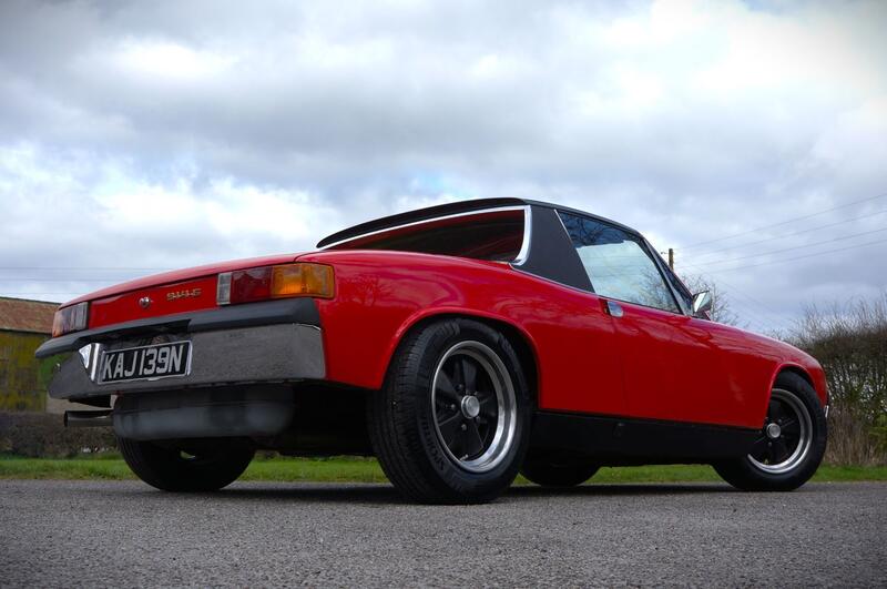 PORSCHE 914