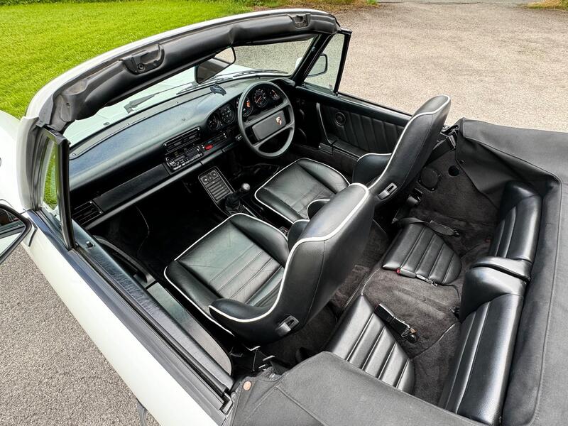 PORSCHE 911 CLASSIC