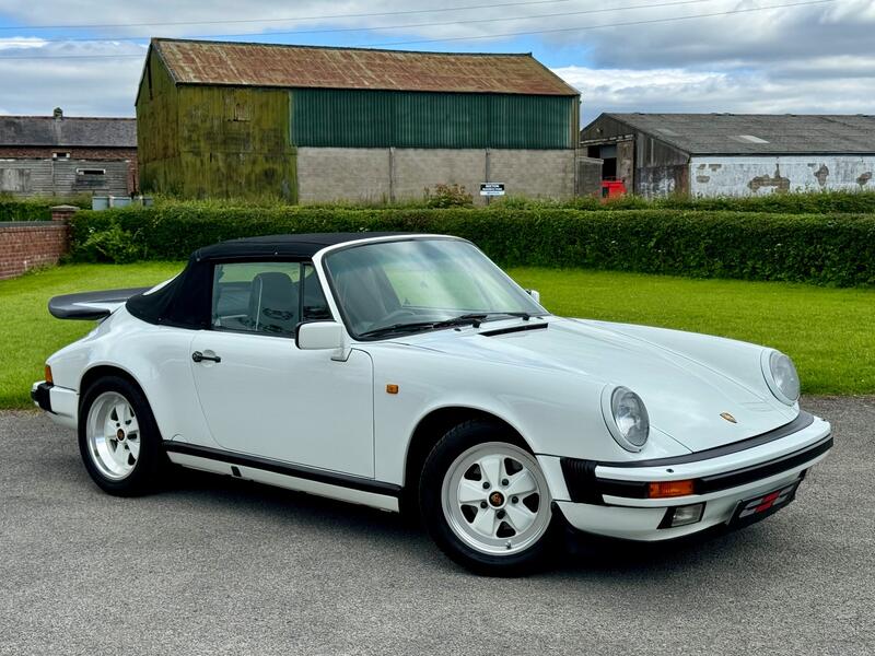 PORSCHE 911 CLASSIC