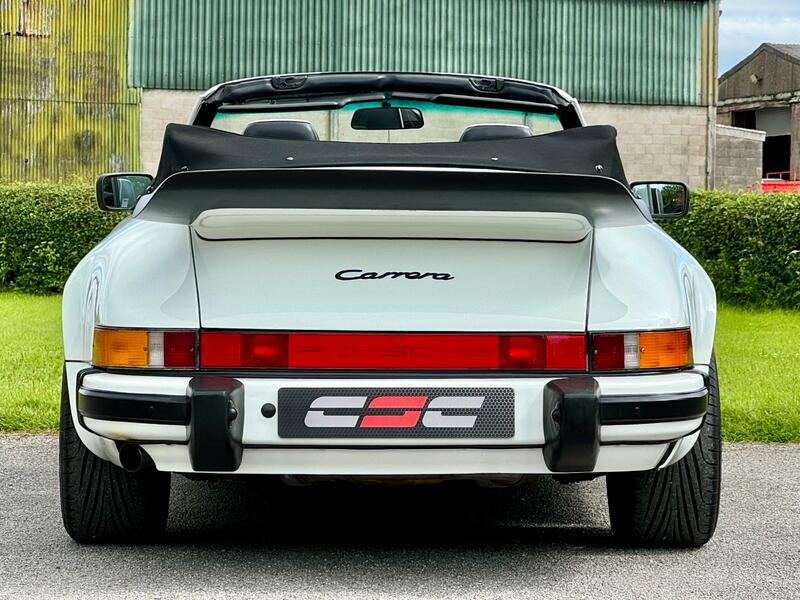 PORSCHE 911 CLASSIC