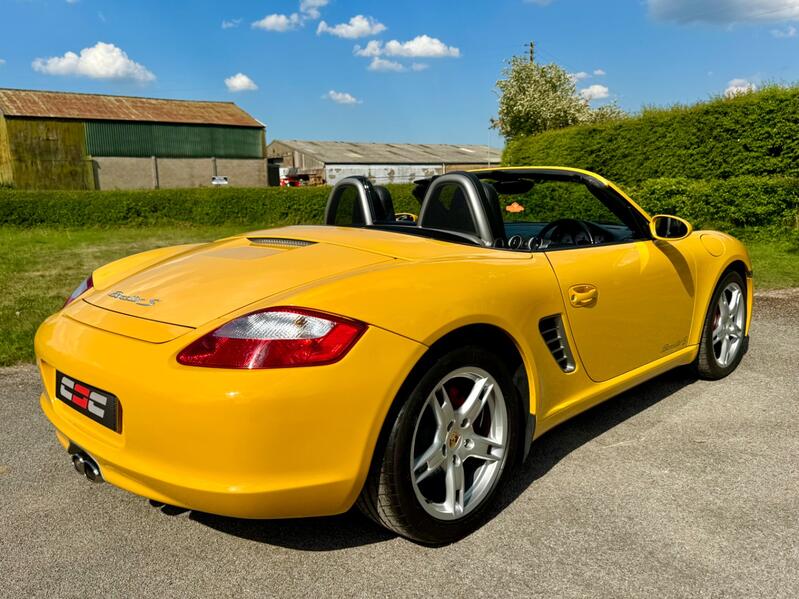 PORSCHE BOXSTER