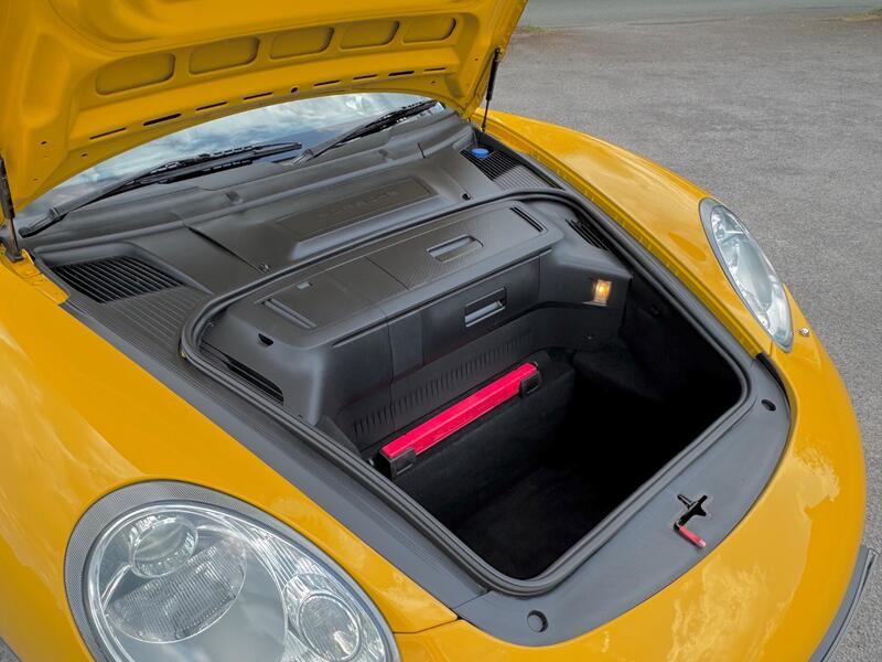 PORSCHE BOXSTER