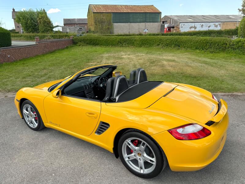 PORSCHE BOXSTER