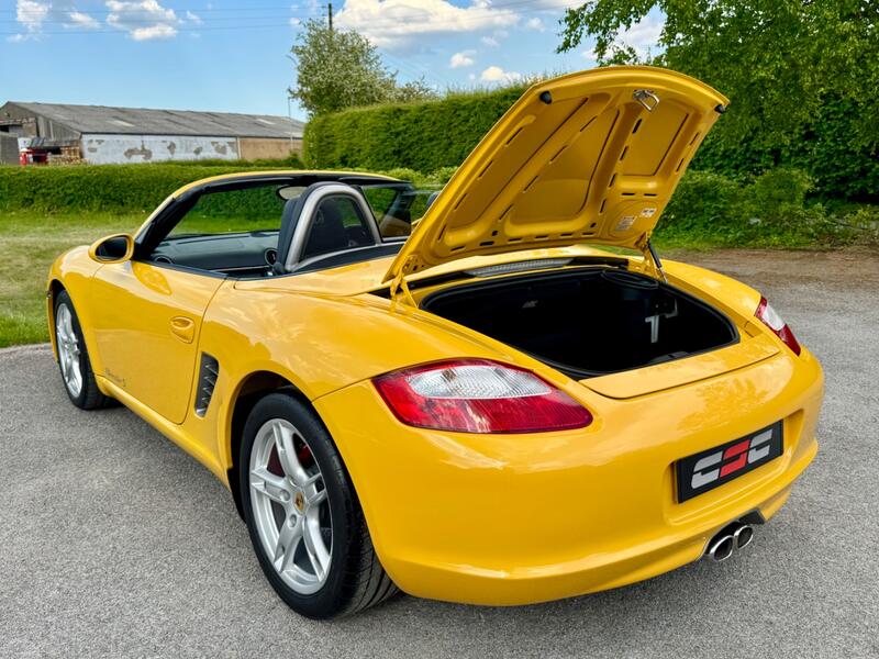 PORSCHE BOXSTER