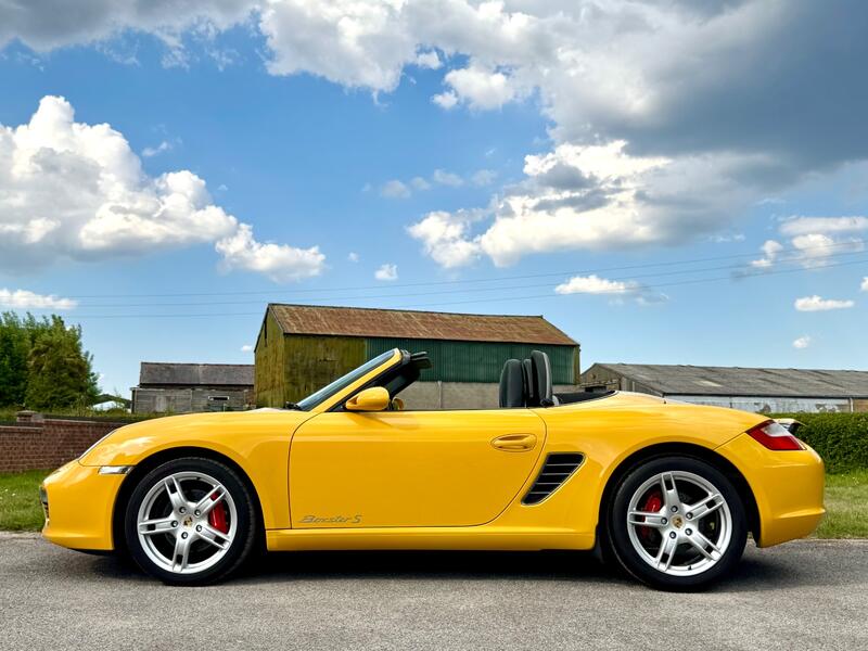 PORSCHE BOXSTER