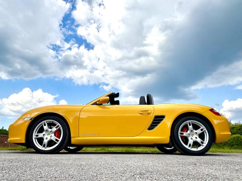 PORSCHE BOXSTER