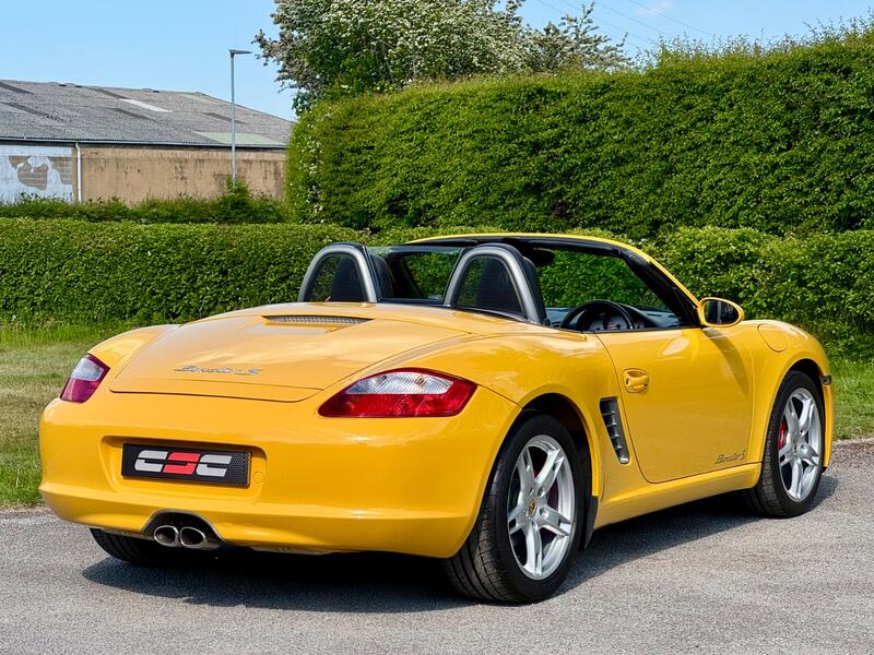 PORSCHE BOXSTER