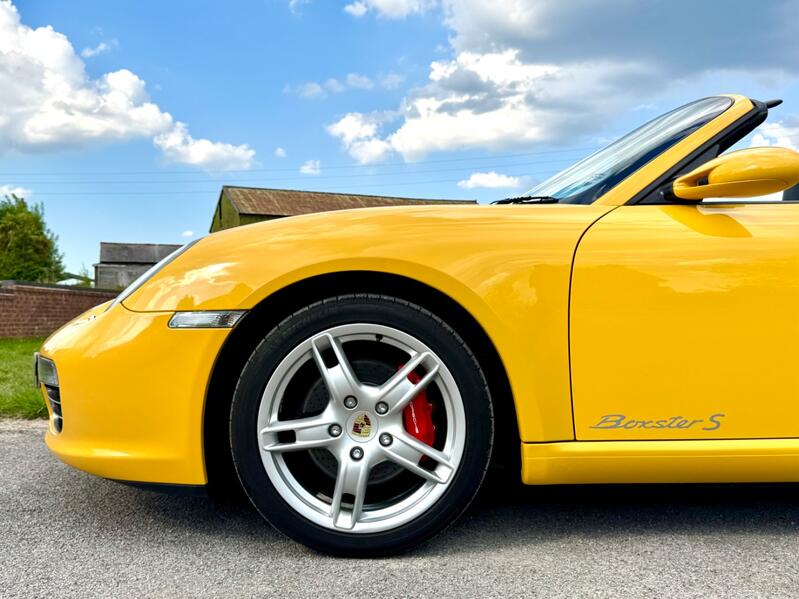 PORSCHE BOXSTER