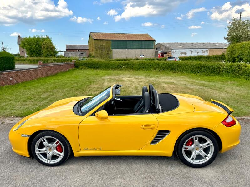 PORSCHE BOXSTER