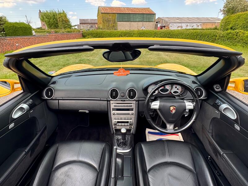 PORSCHE BOXSTER