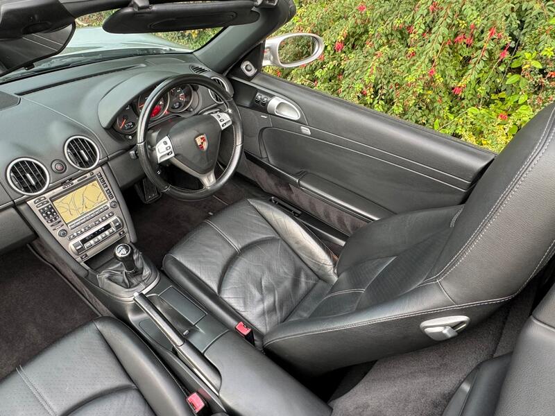 PORSCHE BOXSTER
