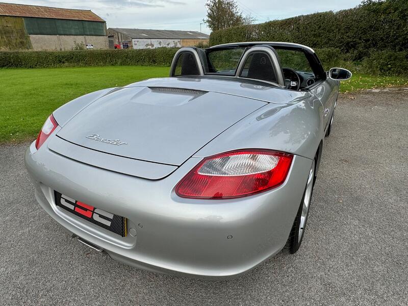 PORSCHE BOXSTER