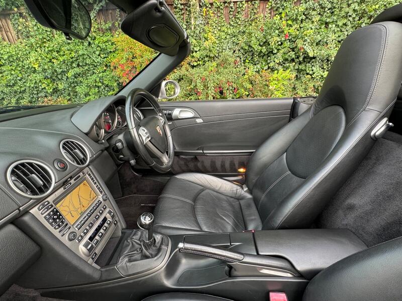 PORSCHE BOXSTER