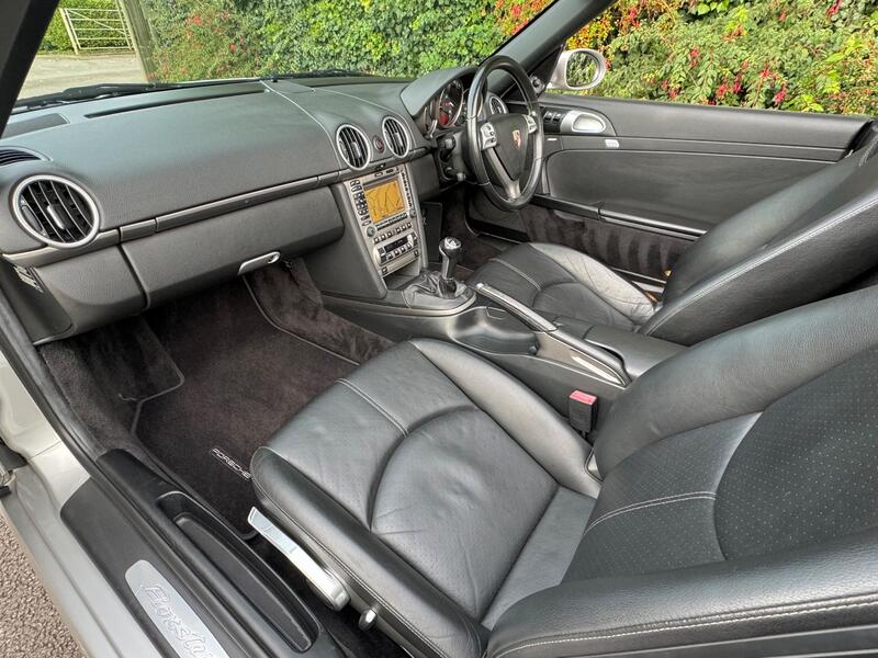 PORSCHE BOXSTER