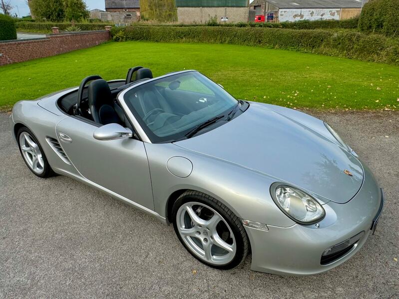 PORSCHE BOXSTER