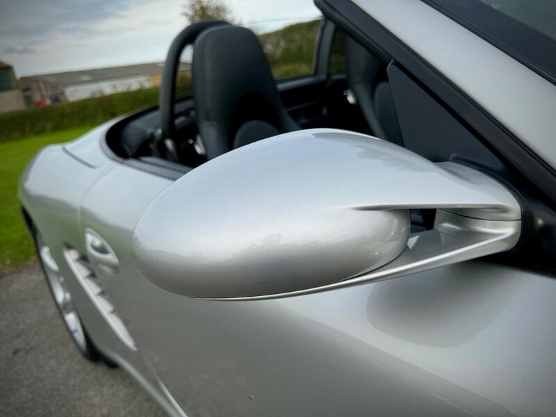 PORSCHE BOXSTER