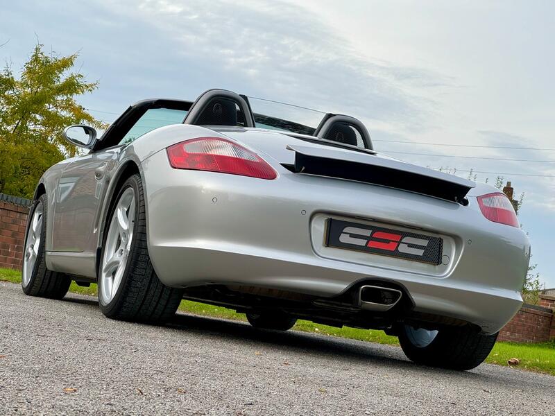 PORSCHE BOXSTER