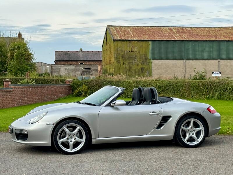 PORSCHE BOXSTER