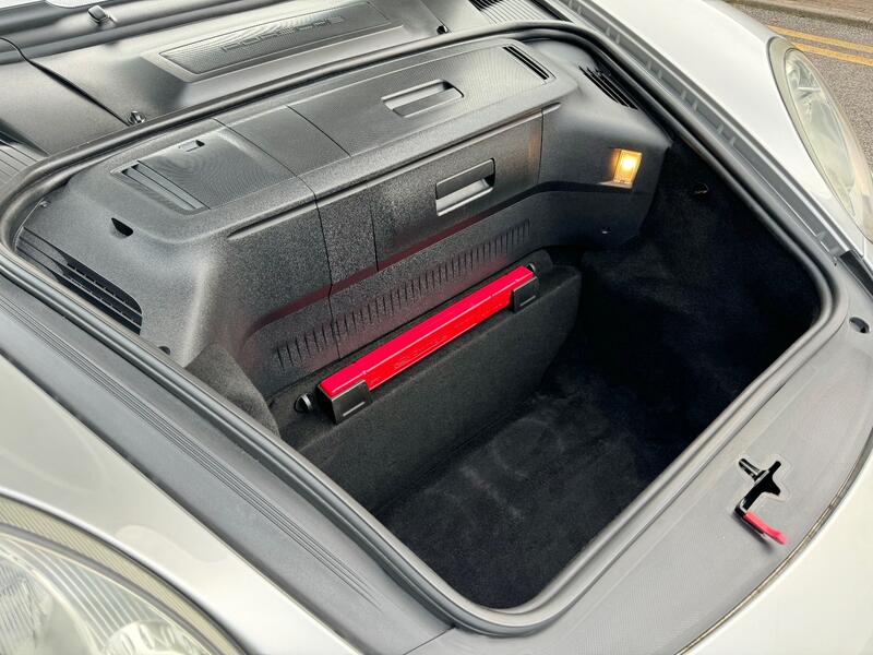 PORSCHE BOXSTER