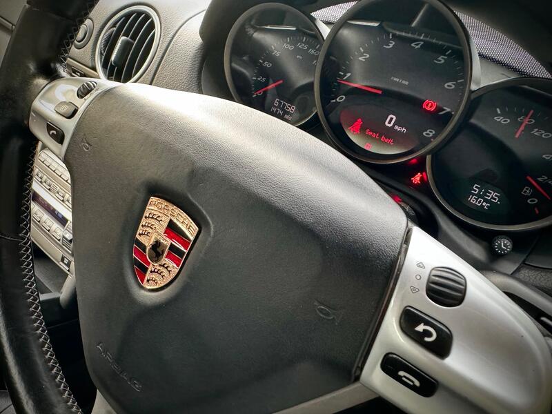 PORSCHE BOXSTER