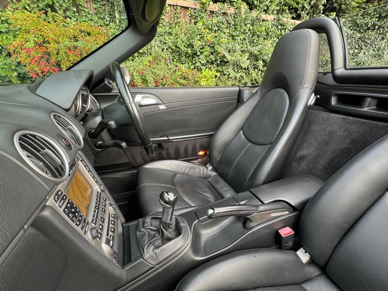 PORSCHE BOXSTER