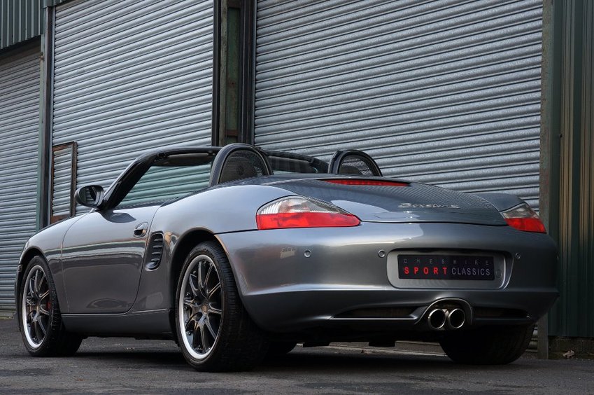 PORSCHE BOXSTER