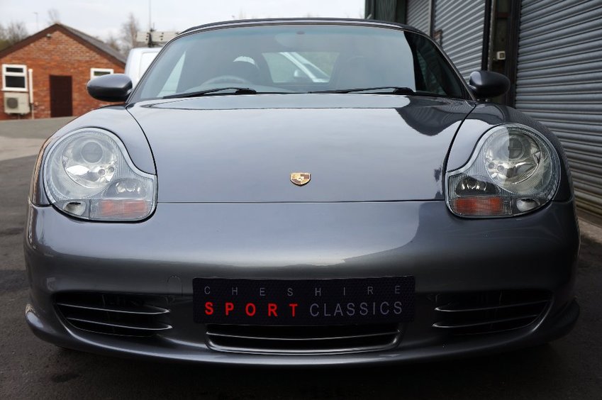 PORSCHE BOXSTER