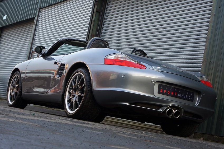 PORSCHE BOXSTER