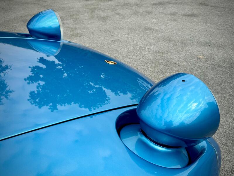PORSCHE 928