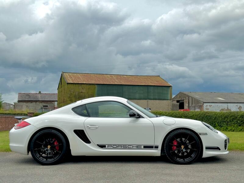 View PORSCHE CAYMAN 3.4 987 R