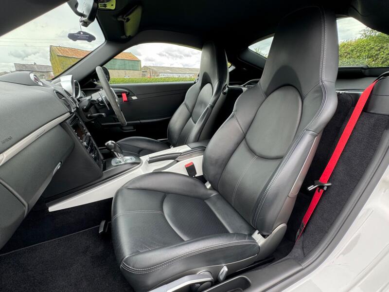 PORSCHE CAYMAN