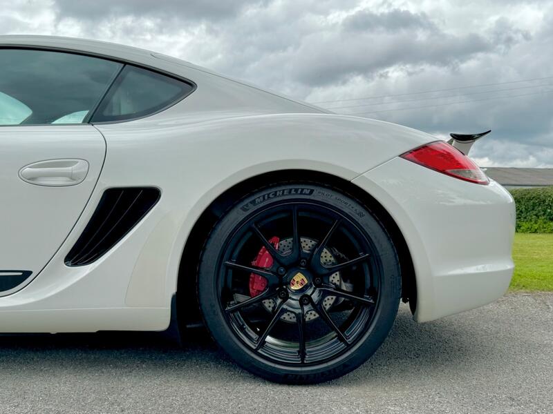 PORSCHE CAYMAN