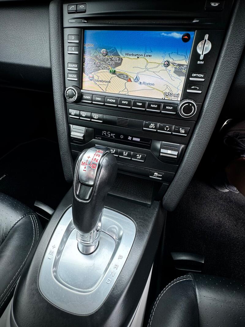 PORSCHE CAYMAN