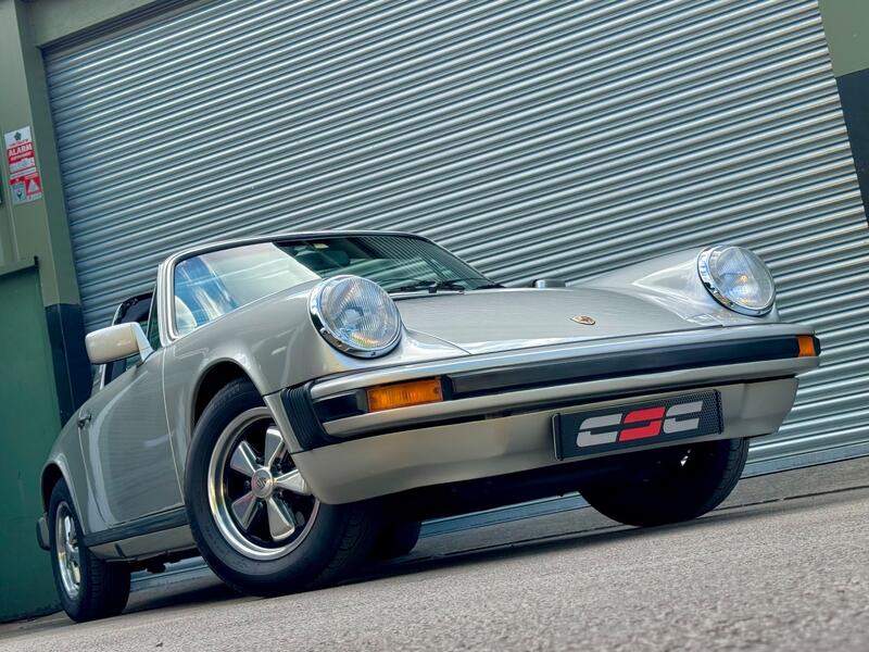 View PORSCHE 911 911S targa