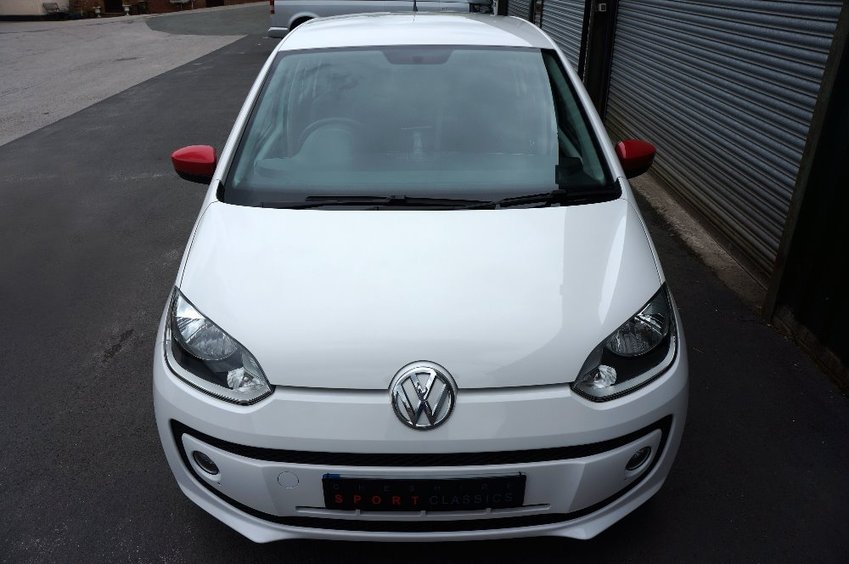 VOLKSWAGEN UP