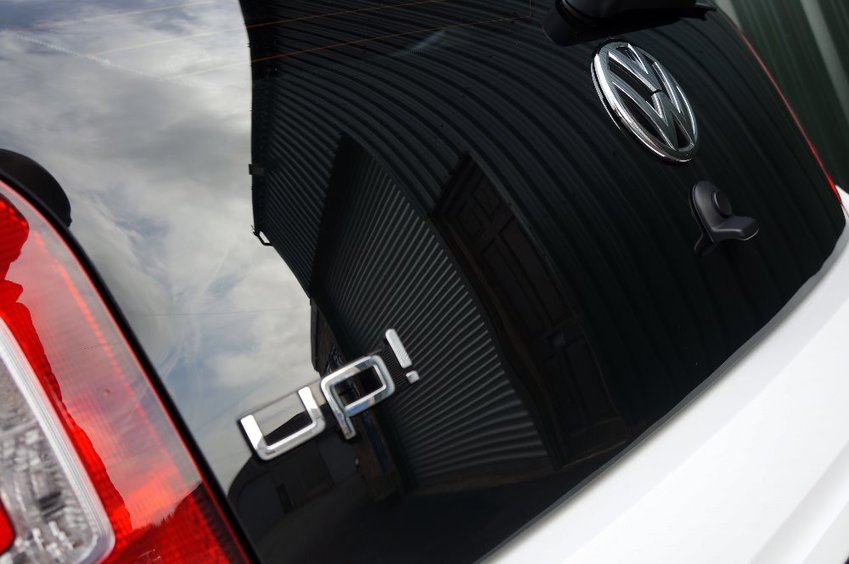 VOLKSWAGEN UP