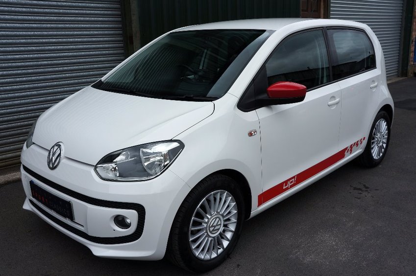 VOLKSWAGEN UP