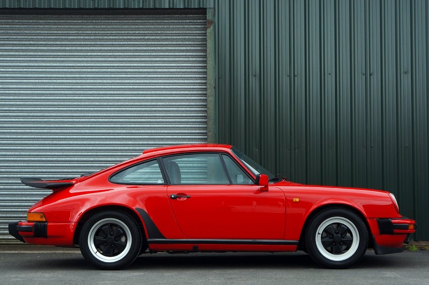 View PORSCHE 911 CLASSIC 3.2 Carrera Coupe