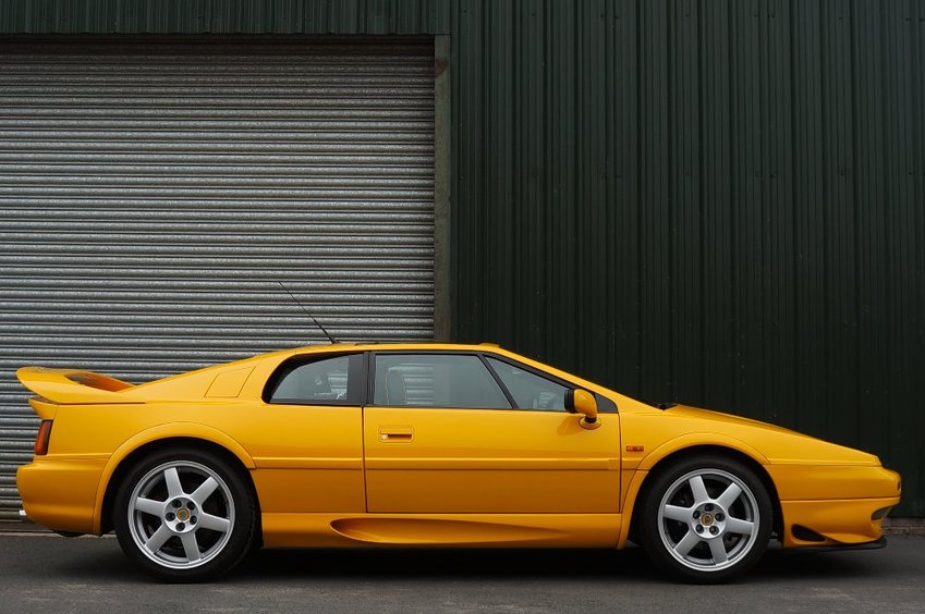 LOTUS ESPRIT