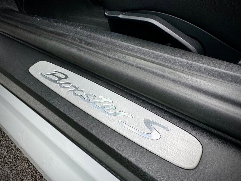 PORSCHE BOXSTER