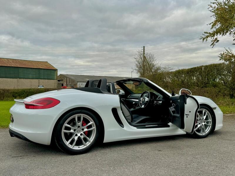PORSCHE BOXSTER