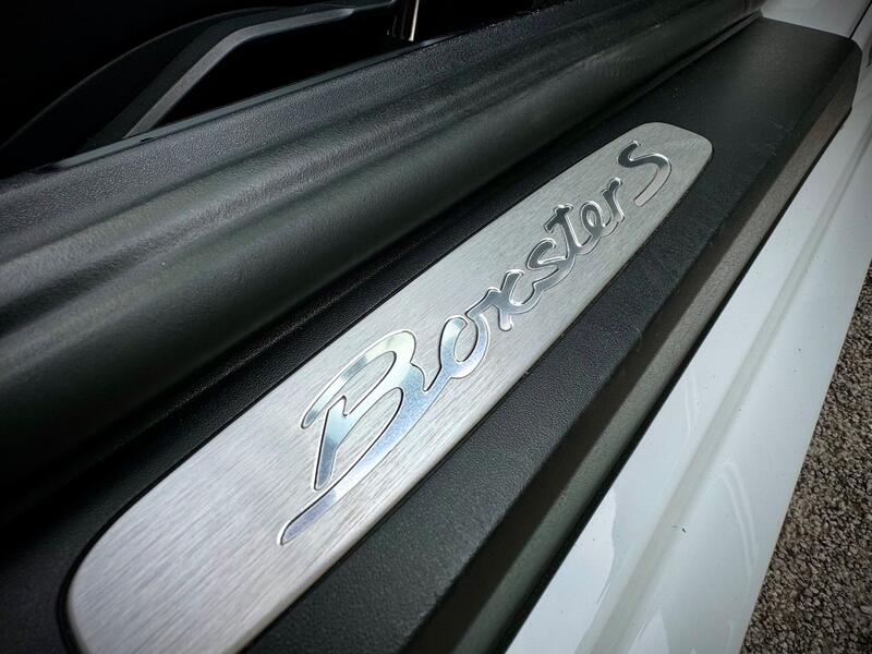 PORSCHE BOXSTER